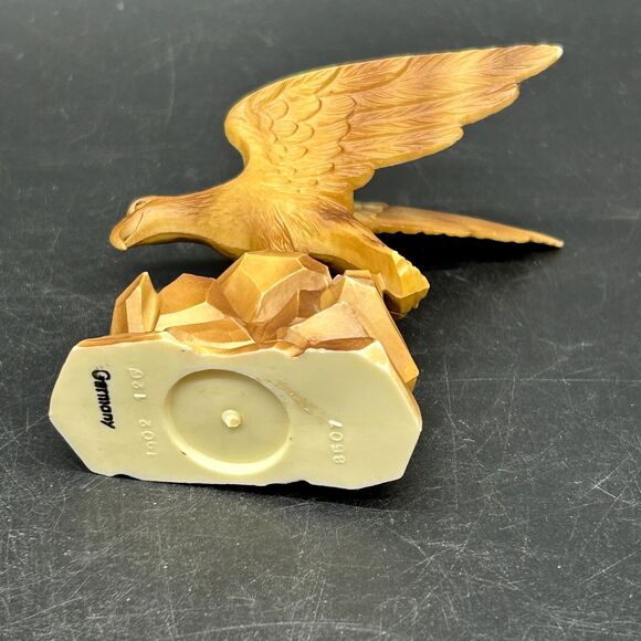 Eagle Figurine Germany Plastic 3” - Picture 5 of 7